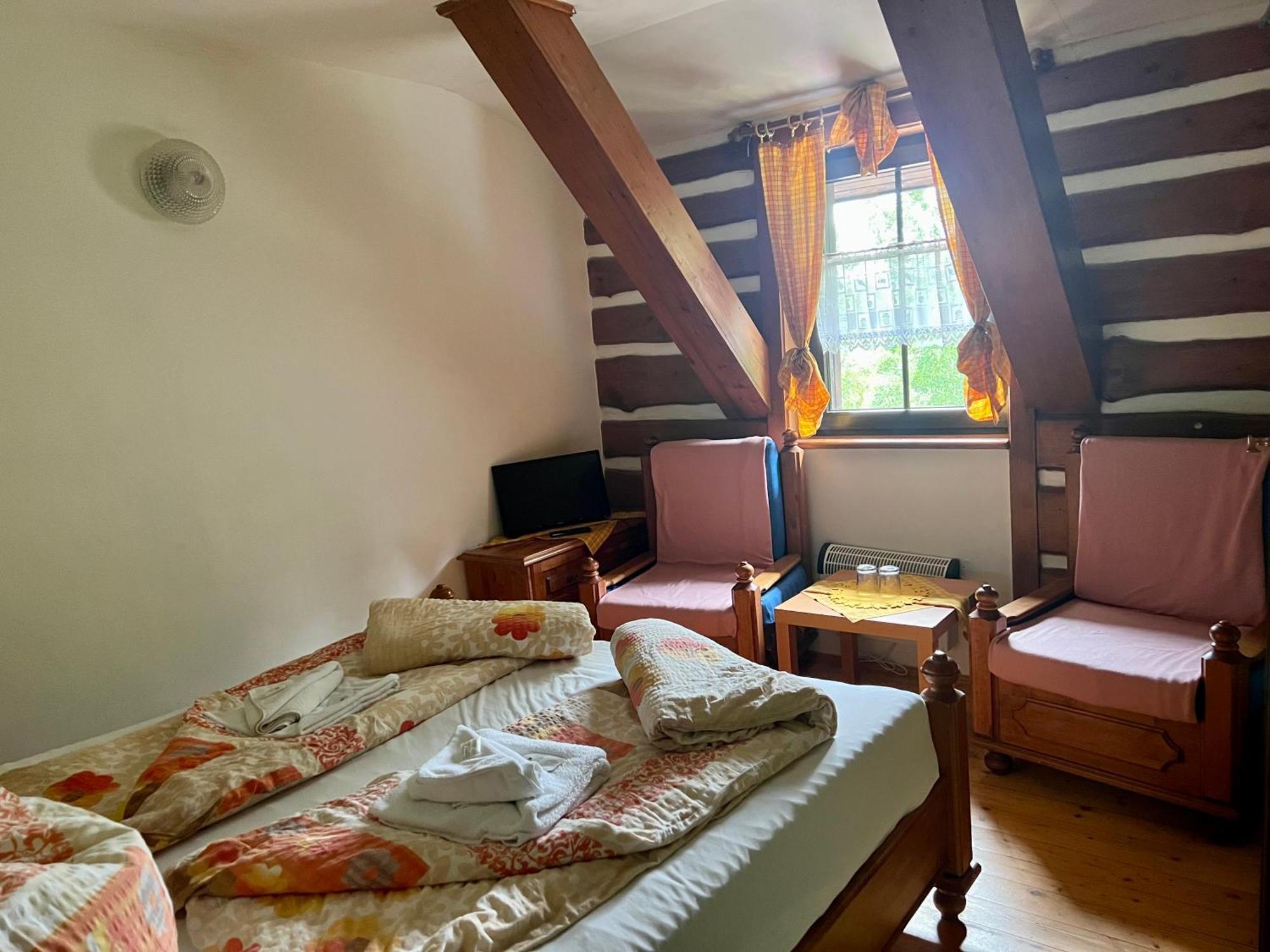 Hotel Na Vyhlidce Kořenov Buitenkant foto