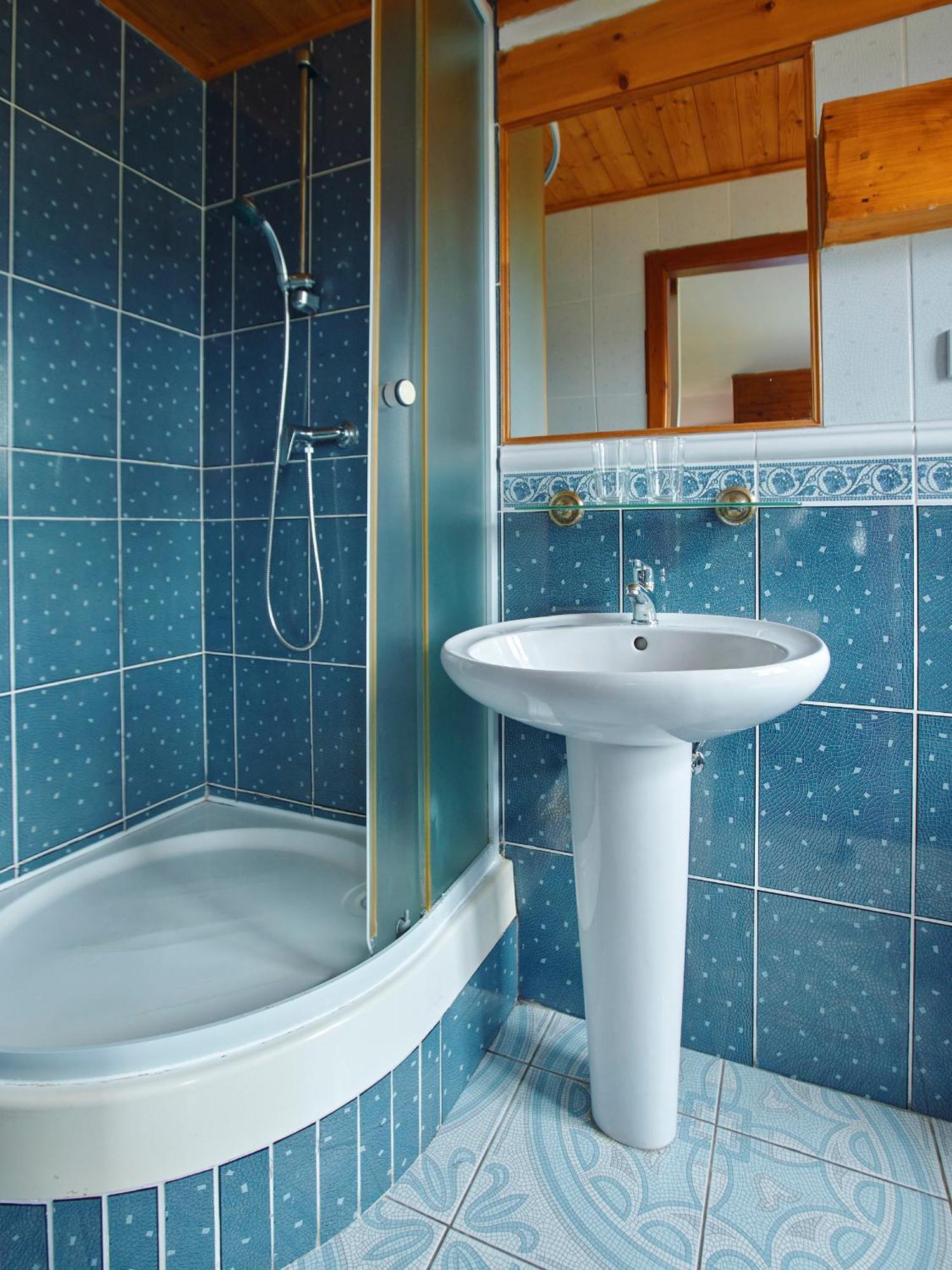 Hotel Na Vyhlidce Kořenov Buitenkant foto